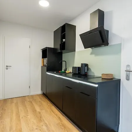 Grosszuegiges City-apartment In Bester Lage Fuer 4 P Oldenburg