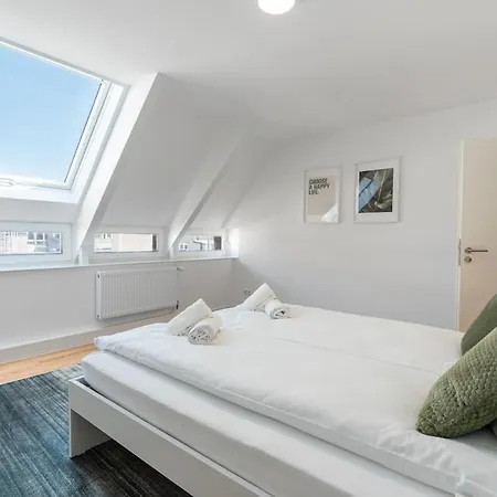 Appartamento Grosszuegiges City-apartment In Bester Lage Fuer 4 P *